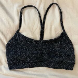 Lululemon Flow-Y Bra